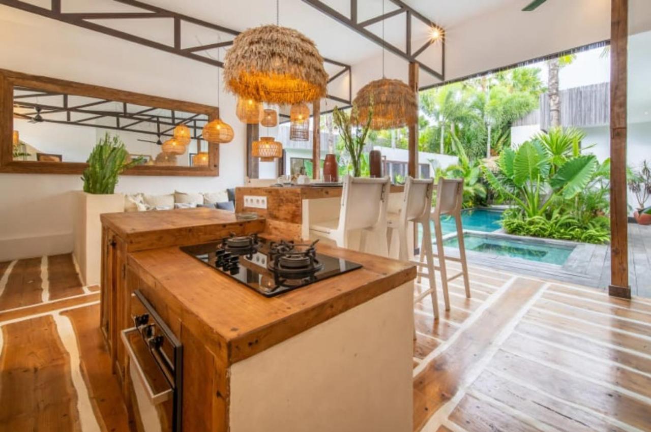 Villa Yogi Surf 3 Canggu Extérieur photo